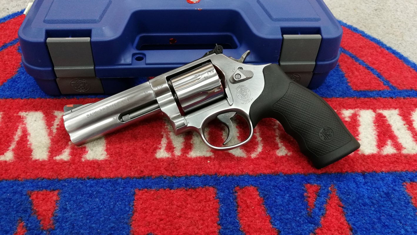 SMITH & WESSON Pistola .357 Magnum - Chanoshooting