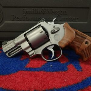 Smith & Wesson mod 627 Performance Center cal. 357 Magnum