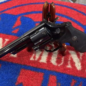 Smith & Wesson 29-2 .44 Remington Magnum
